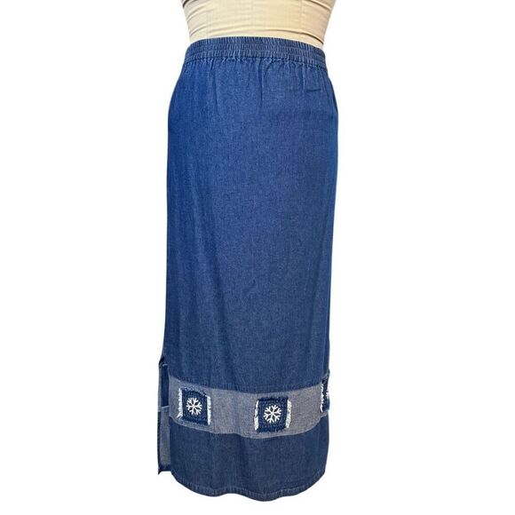 Quacker Factory Denim/Chambray 2-Pc Skirt & Top Holiday Snowman Set Sz. S - Picture 11 of 14